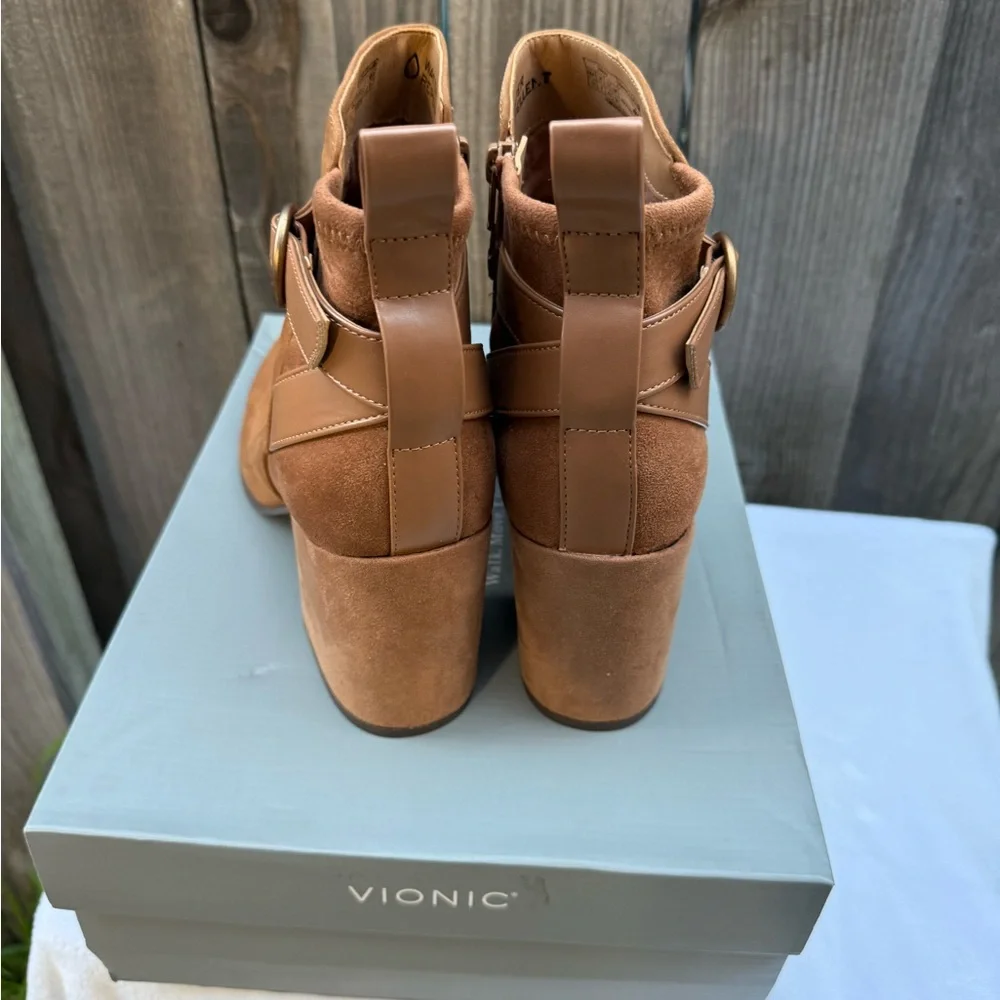 Vionic elegant brown
